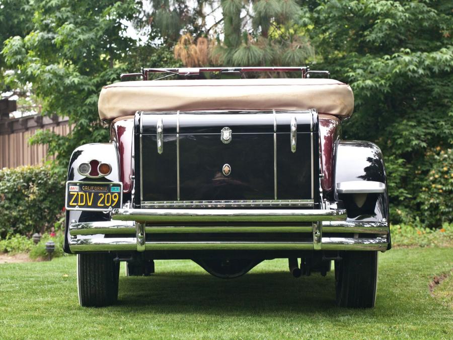  Packard Deluxe Eight Roadster 1931 года  (фото 10 из 16)